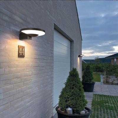 solar gate light